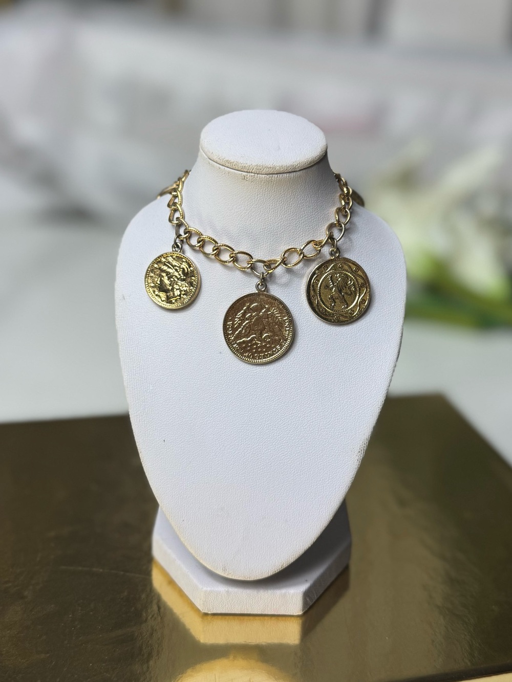 Gold Coin Charm Link Bracelet - Women Jewelry - Picture 3 of 13